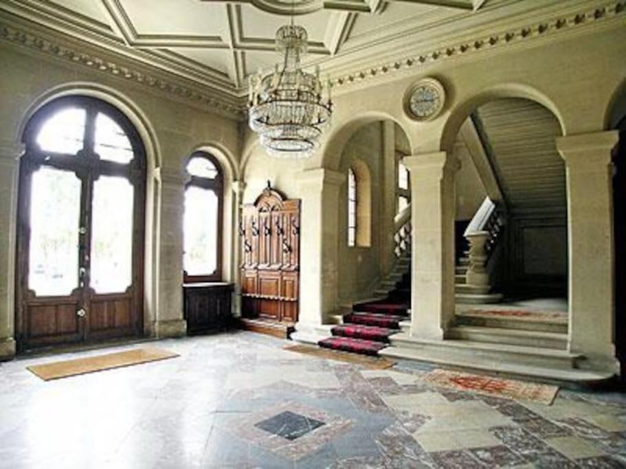 Charming Romantic Tower In Chateau Estate Ocquerre ภายนอก รูปภาพ